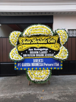 Papan Bunga Duka di Bukit